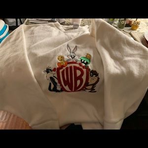 Looney Toons embroidered fleece sweatshirt. XXL